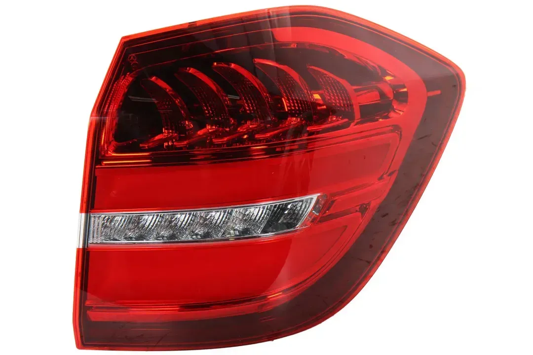 a1669060402   stop light